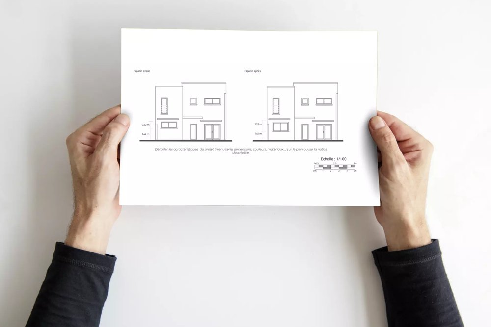 Élévation de façade dessinée par un dessinateur en bâtiment montrant l'état actuel et l'état projeté avec BSO