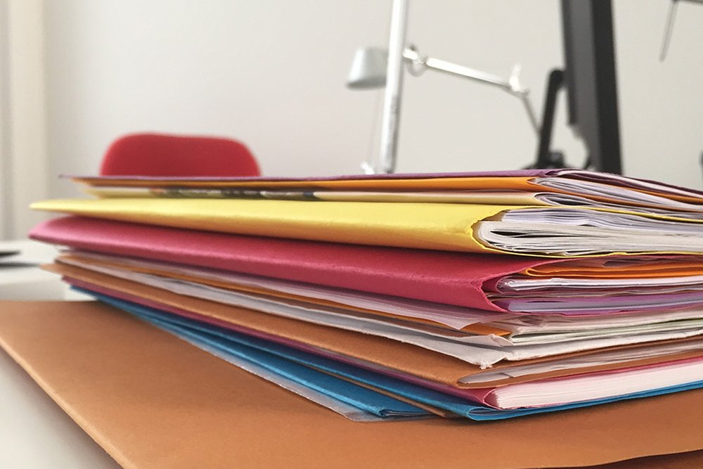 Consultation de plans architecturaux et démarches d'urbanisme pour un changement d'usage d'un logement