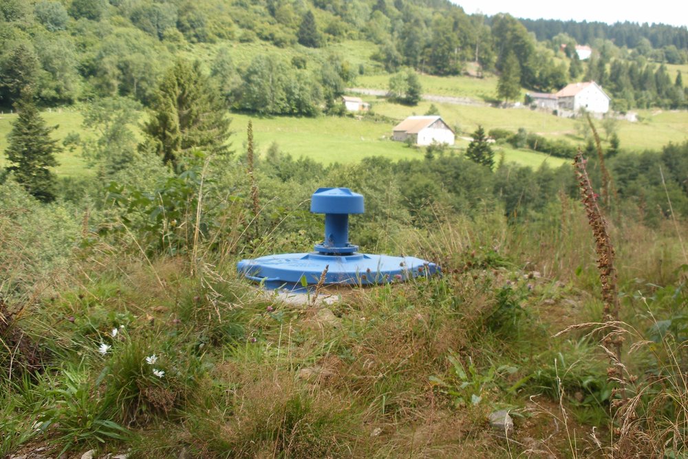 Terrain situé en périmètre de protection éloignée d'un captage d'eau, conservant sa constructibilité ordinaire