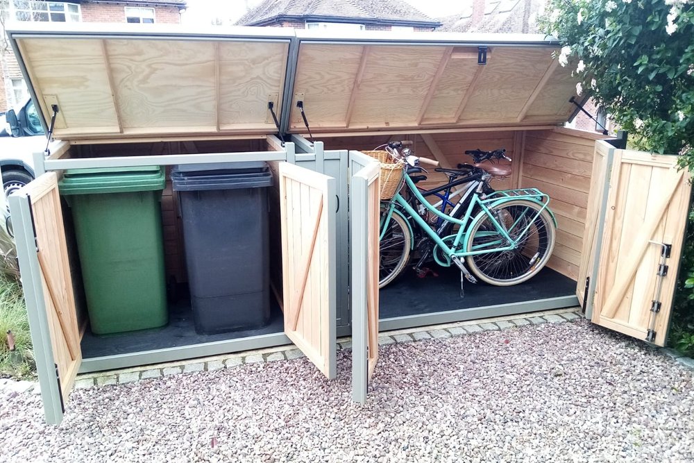 Plan d'aménagement des locaux annexes d'un immeuble collectif avec local vélo, local poussette et local tri séparés