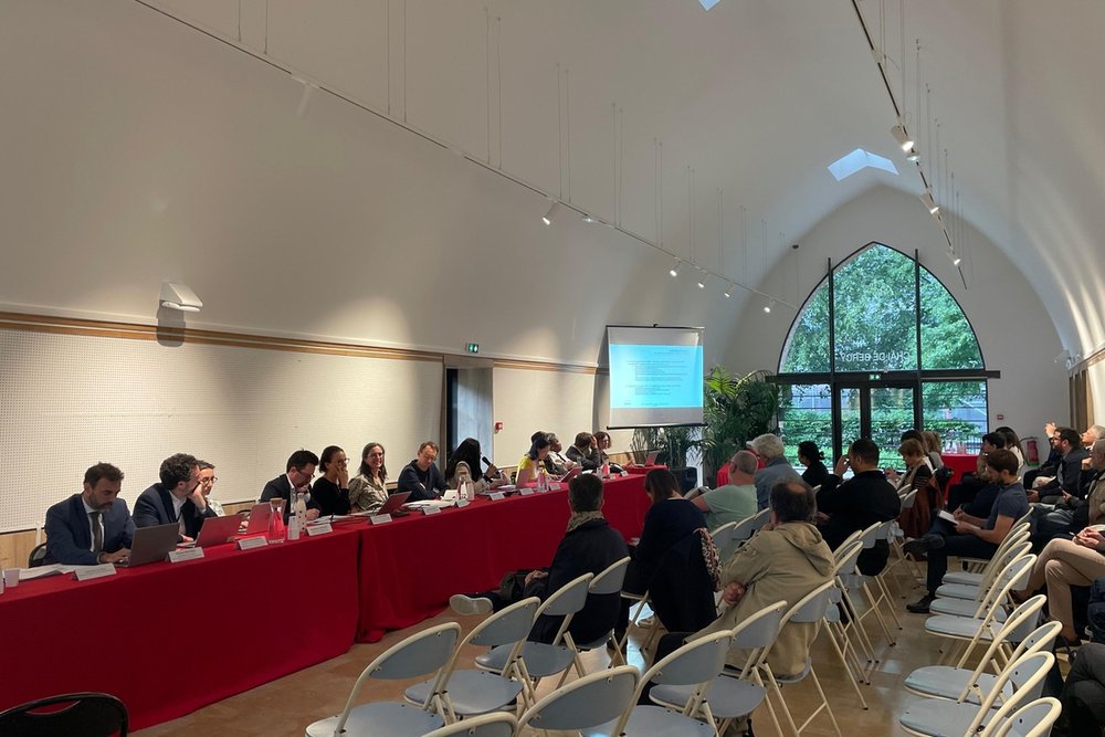 Réunion publique de concertation organisée dans le cadre d'une procédure de révision du PLU