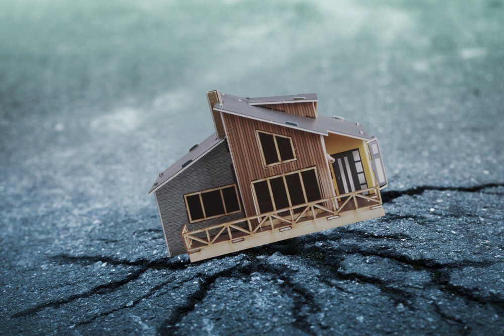 Étude de sol géotechnique sur un terrain à bâtir pour évaluer les risques de retrait-gonflement des argiles avant construction